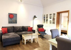 Kampstraße 1, Bungalow