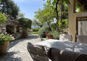 Karavotsakisma Studio & Villa accommodation with Pool