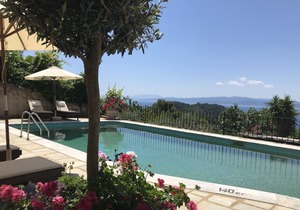 Karavotsakisma Studio & Villa accommodation with Pool