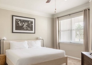 Kasa | Comfortable 2BD in South Houston | Pearland