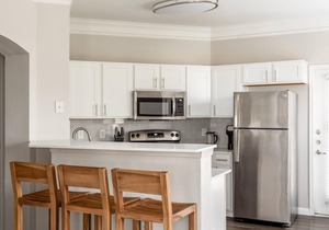 Kasa | Enchanting 2BD in South Houston | Pearland