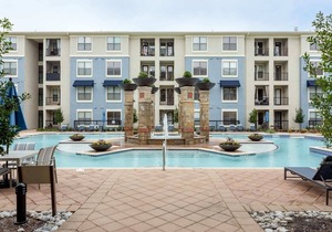 Kasa | Welcoming 2BD + Near Arbor Hills Nature Preserve | Frisco