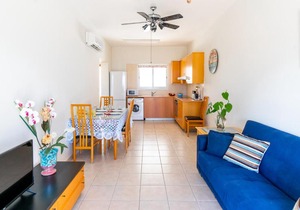 Kate's Latchi Beachfront Apartment 4 by Ezoria