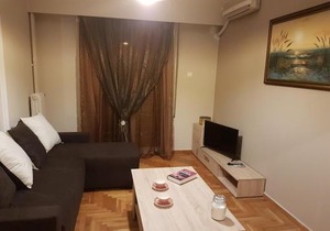 Katehaki Metro Flat