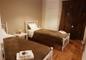 Katehaki Metro Flat