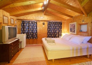 Kefalonian Kastro Pool Villa