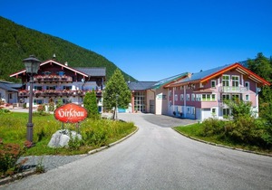 Kehlstein, 1-2 Pers., 80 m², Schlafzimmer, Wohnzimmer, Kochnische, Badewanne, Dusche und WC, Terrasse