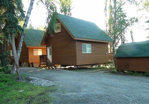 Kenai Riverfront Chalet Centrally Located on the Kenai Peninsula