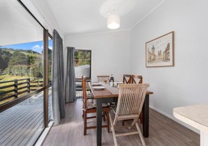 Kereru Retreat - Matakana Holiday Home
