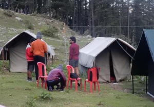 Kheerganga Camping