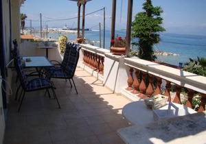Kiato House with View