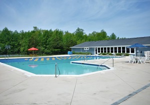 KIL9111 Golf Resort Living; Minutes to the Beach; Community Pool & Fitness