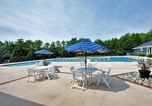 KIL9119 Golf Resort Living; Minutes to the Beach; Community Pool & Fitness
