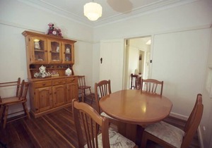 King Cottage - Pet Friendly ( Outside Only)