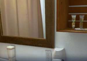 King Suite in Fort Verde Suites Room 115