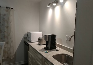 King Suite in Stratford ambassador's Inn Next Door