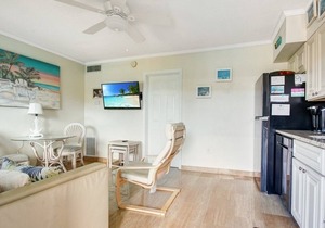 King Suite with water view