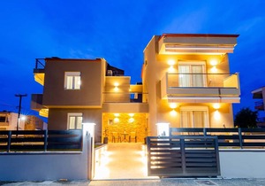 Kiosse Maison 1 by TravelPro Services - Nea F...