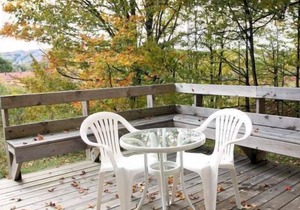 Kitchen, Stone Fireplace, Jacuzzi. Trout Creek Condo #82 - 2 Bedrooms 2 Baths. Pools, Tennis, Hiking