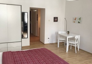 Kleine Wohnung mit Guter Verkehrsanbindung