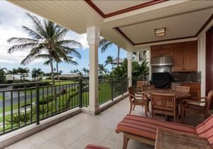 Kolea 7B - 3 Br condo by RedAwning