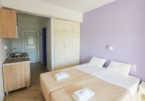 Kolios Seaview Apartment 201, just in front of Kolios beach!!!