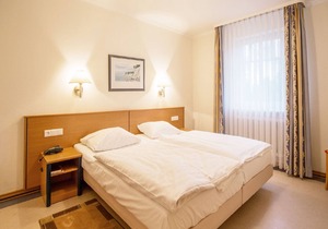 Komfort Ferienwohnung mit 1 Schlafzimmer und Terrasse im Erdgeschoss