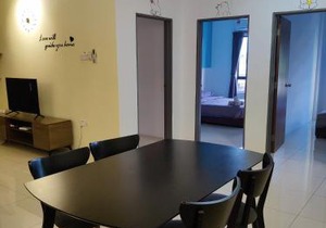 KT's Homestay- Corner Unit - Manhattan Ipoh Water Park- Station 18