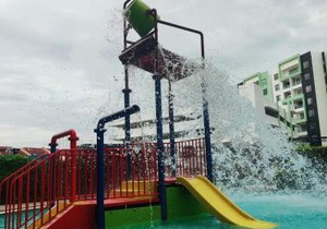KT's Homestay- Corner Unit - Manhattan Ipoh Water Park- Station 18