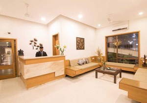 Kwality'S Motel Shiraz