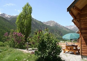 L'Elva: Hameau des Chazals Nevache Hautes Alpes