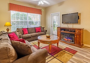 **L@@K** Windsor Hills Resort! ~ 3BD/2BA ~ Sleeps 7!