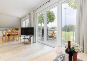 L4 - Ferienanlage Lindenstraße 1 - FERIENDOMIZIL HOLLICH