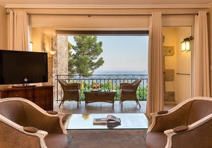 La Bastide De Tourtour Hotel & Spa