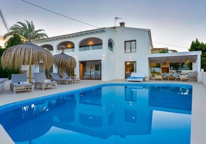 LA FUSTERA - By Almarina Villas