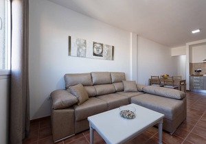 La Madera 2B Urban Home Near the Airport Wifi