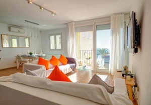 La Marina Sea Front by Hello Homes Sitges