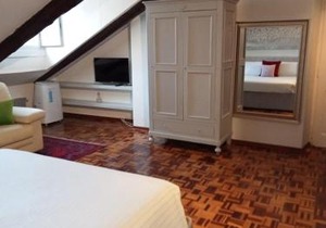 La Mole apartment