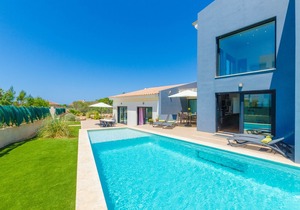La Primera - Three Bedroom Villa, Sleeps 6