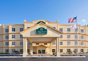 La Quinta Inn & Suites by Wyndham Tampa Central Suite, 1 King Bed, Non Smoking