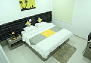 La Riviera Suites