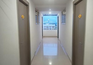 La Riviera Suites