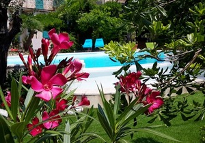LA VENCIANNE II VI4139 by RIVIERA HOLIDAY HOMES