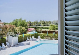 La Ventola 4-bedroom apartment in residence with pool, A.C, WIFI