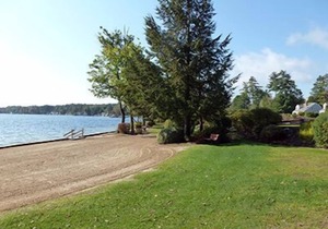 LAB14BBf - South Down Beach Access Lake Winni