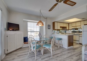 LABOR DAY AVAILABLE MAKE US AN OFFER! 1BR/1BA Condo Across from The Beach!