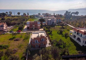 Laconian Collection Mavrovouni Beach House (Left)
