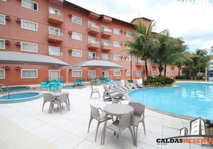 LAGOA QUENTE HOTEL - Apartamento 229 - 01º Andar - SUÍTE ESMERALDA - 01 quarto, sala, cozinha e banheiro *com fogão*