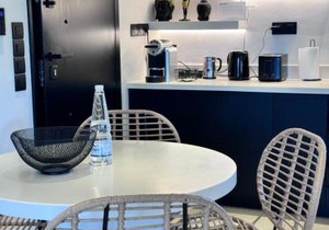 Lagonisi Luxury apartment 2 by the sea
