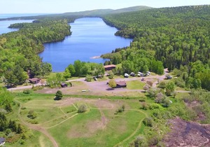 Lake Fanny Hooe Resort-2 Bed With Balcony #11 Hotel Room